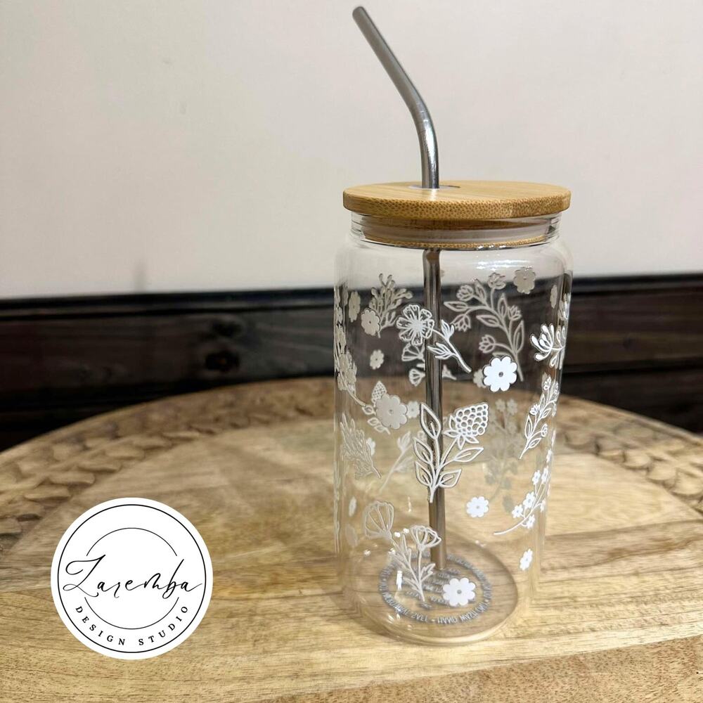 White Floral Libbey Cup, Minimalist Flowers Beer Can Glass, Nature, Spring